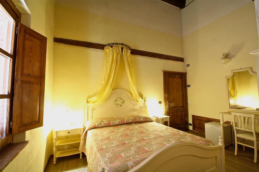 Relais La Leopolda Hotel Abbadia di Montepulciano Habitación foto